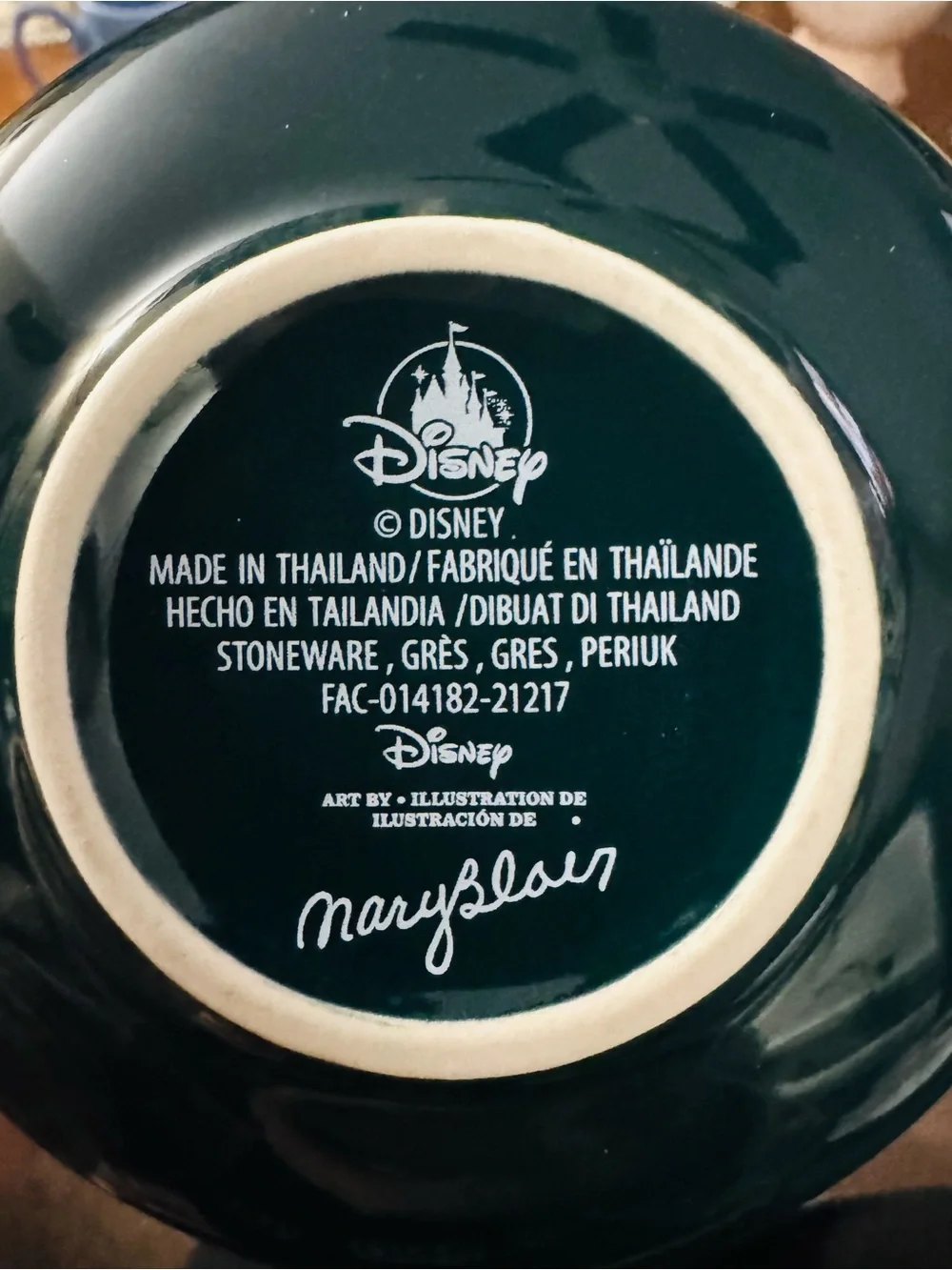 ✨Disney Alice in Wonderland 70th anniversary vase✨